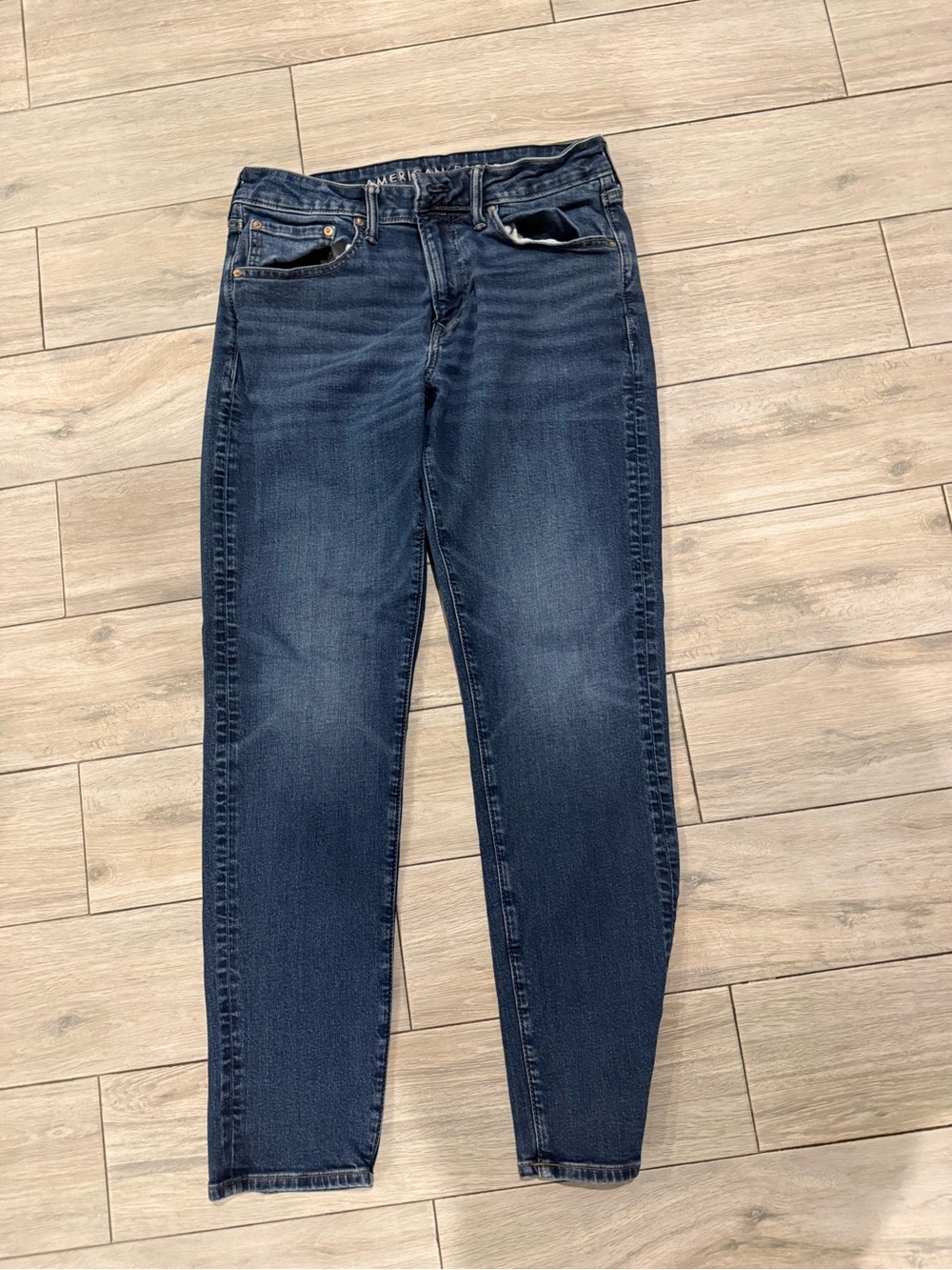 American Eagle Outfitters men’s athletic fit jeans